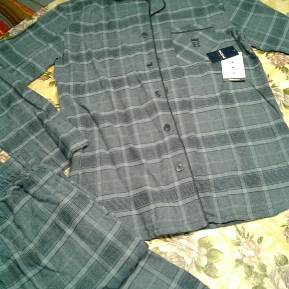 Haggar Men's 2 pieces pajamas. New never used - Picture 5 of 5